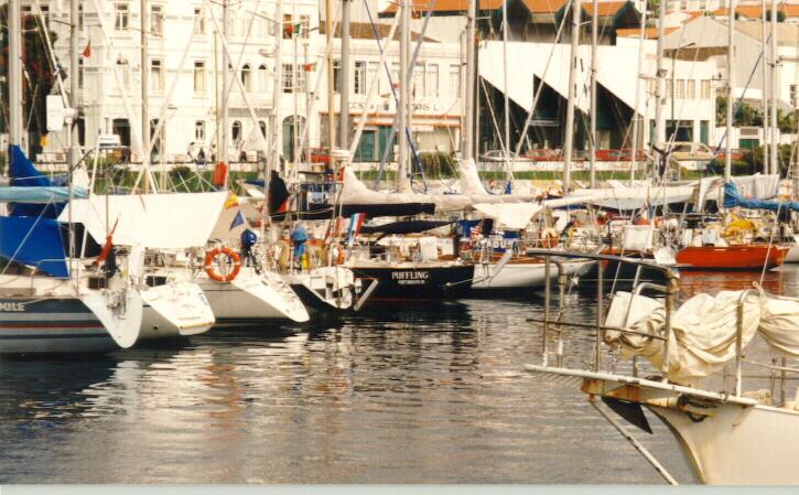 Puffling at her berth in Horta